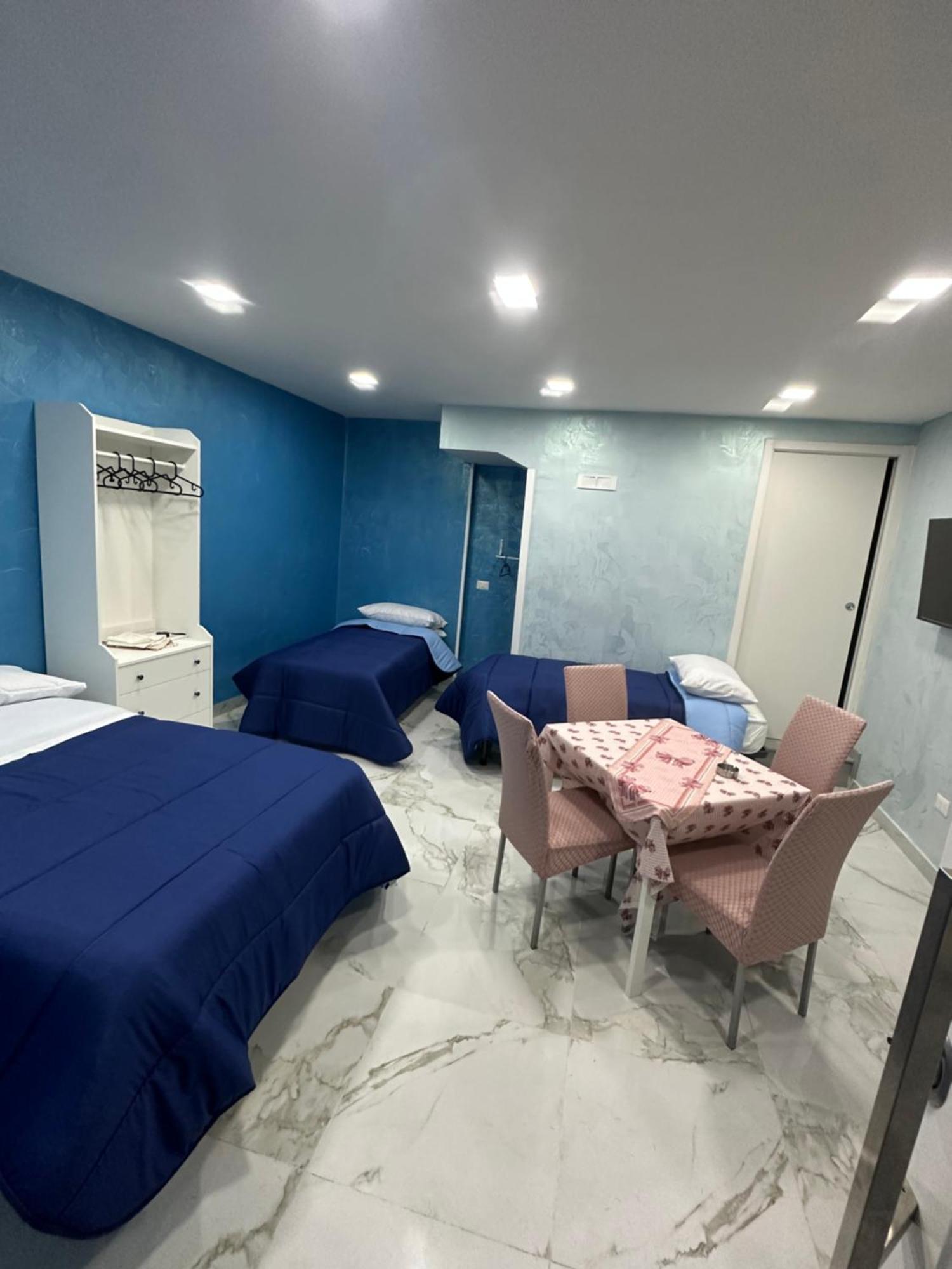 Blue House Lejlighed Napoli Eksteriør billede