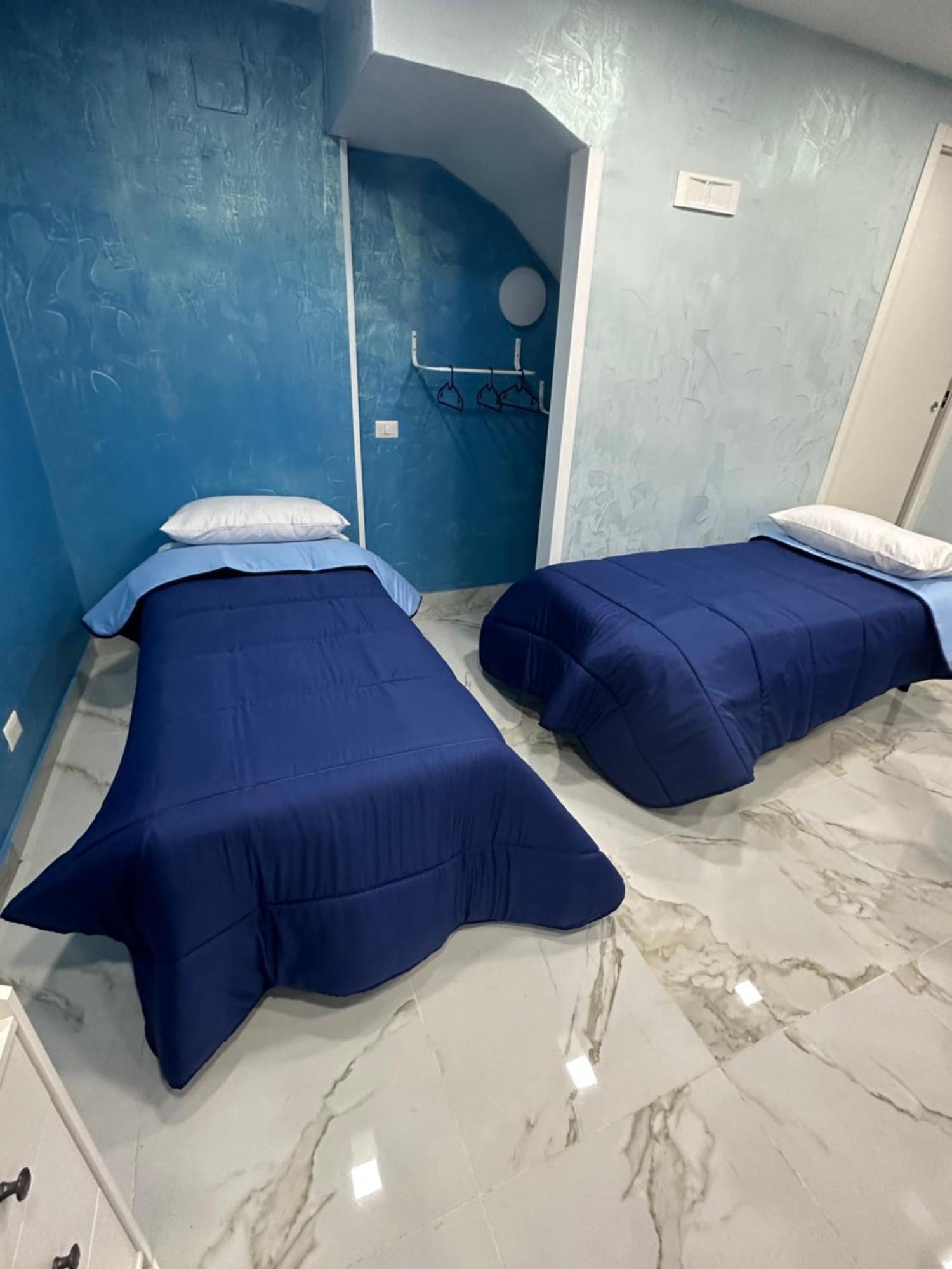 Blue House Lejlighed Napoli Eksteriør billede